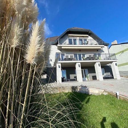 Balkon Apartmanhaz Panzio Balatonfüred Exterior foto
