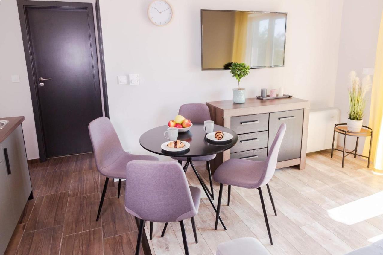 Balkon Apartmanhaz Panzio Balatonfüred Exterior foto